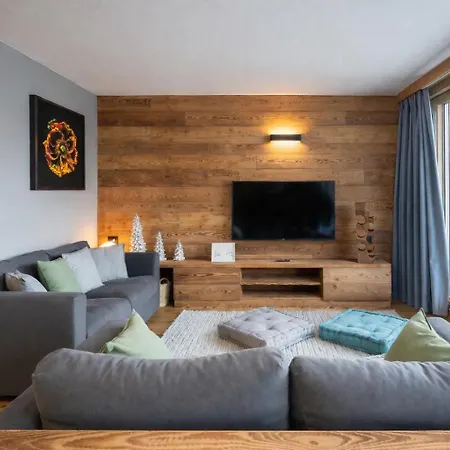 Appartement Luxury 9-bed Steps From Slopes With Parking & Box *
