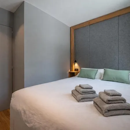 Luxury 9-bed Steps From Slopes With Parking & Box Apartamento Mollieres