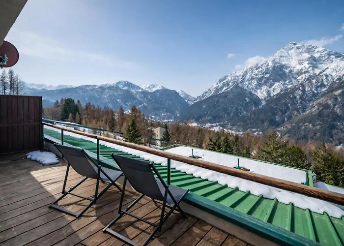 Luxury 9-bed Steps From Slopes With Parking & Box * Mollieres
