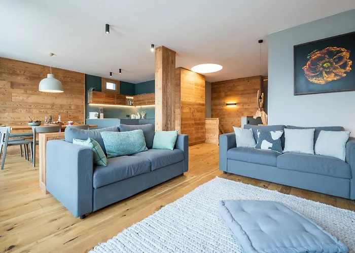 Luxury 9-bed Steps From Slopes With Parking & Box * Mollieres