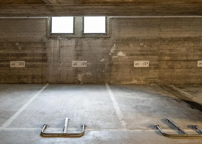 아파트 Luxury 9-bed Steps From Slopes With Parking & Box